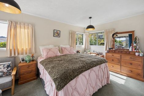 Photo of property in 3 Grendon Road, Titirangi, Auckland, 0604