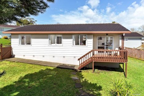 Photo of property in 1/10 Borich Road, Sunnyvale, Auckland, 0612