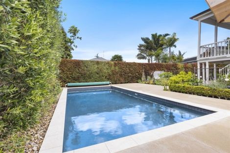 Photo of property in 11 Maritime Terrace, Birkenhead, Auckland, 0626