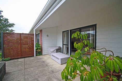Photo of property in 162a Heta Road, Highlands Park, New Plymouth, 4312