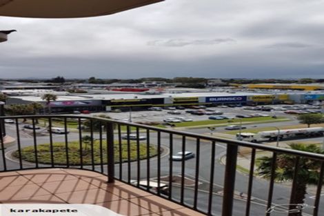 Photo of property in The Rennaissance, 7j/18 Ronwood Avenue, Manukau, Auckland, 2104