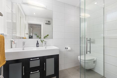 Photo of property in 6 Lochiel Road, Khandallah, Wellington, 6035