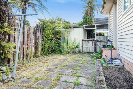 Photo of property in 87 Massey Street, Frankton, Hamilton, 3204