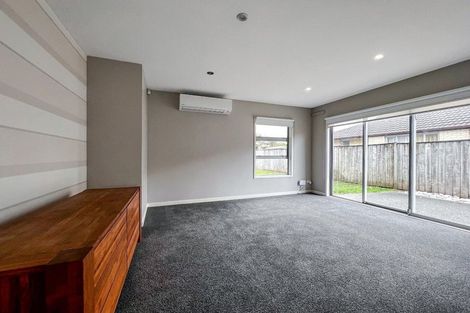 Photo of property in 1 Powercourt Drive, Flat Bush, Auckland, 2019