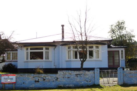 Photo of property in 36 Shiel Street, Reefton, 7830
