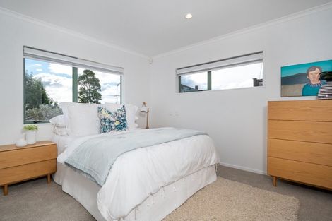 Photo of property in 32 Rush Creek Drive, Westgate, Auckland, 0614