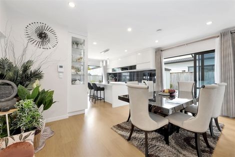 Photo of property in 16 Listack Drive, Flat Bush, Auckland, 2019