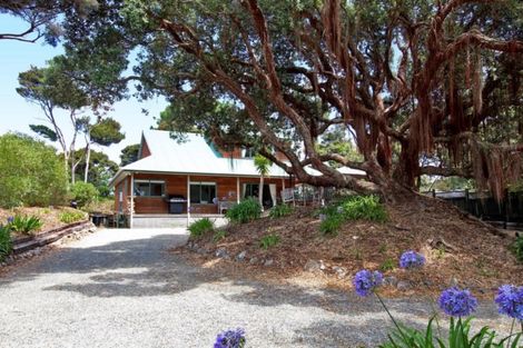 Photo of property in 12 Moir Point Road, Mangawhai Heads, Mangawhai, 0505