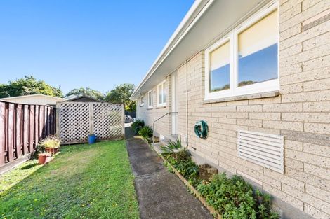 Photo of property in 8/238 Muritai Road, Eastbourne, Lower Hutt, 5013