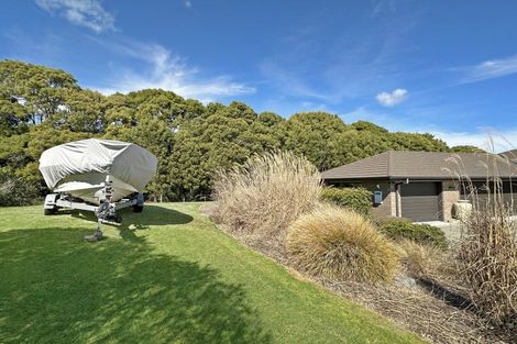 Photo of property in 12 Lacebark Drive, Kinloch, Taupo, 3377