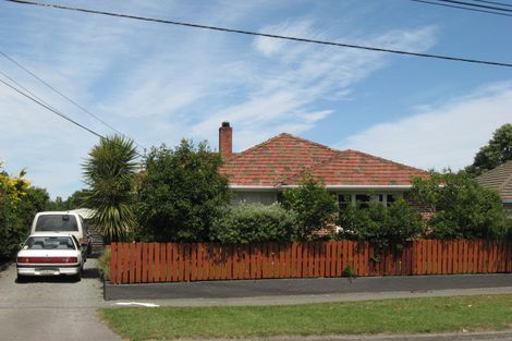 Photo of property in 14 Mcgregors Road, Bromley, Christchurch, 8062