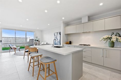 Photo of property in 104 Matairangi Avenue, Totara Heights, Auckland, 2105