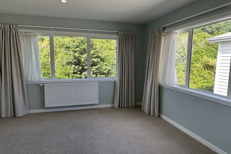 Photo of property in 6 Glide Lane, Whitby, Porirua, 5024