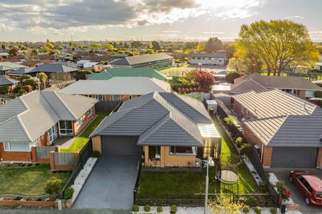Photo of property in 1/54 Bella Rosa Drive, Hei Hei, Christchurch, 8042