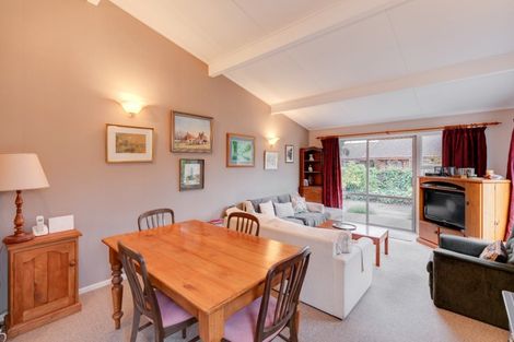 Photo of property in 3/32 Abberley Crescent, St Albans, Christchurch, 8014