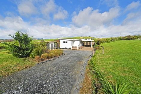 Photo of property in 64 Brown Road, Hakaru, Kaiwaka, 0573