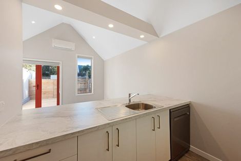 Photo of property in 90 Owen Street, Newtown, Wellington, 6021