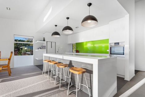 Photo of property in 10 Euan Sarginson Place, Diamond Harbour, Lyttelton, 8971