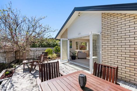 Photo of property in 28 Manuka Street, Stokes Valley, Lower Hutt, 5019