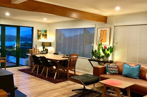 Photo of property in 16 Corlett Road, Plimmerton, Porirua, 5026