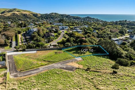 Photo of property in 68 Muri Road, Pukerua Bay, 5026