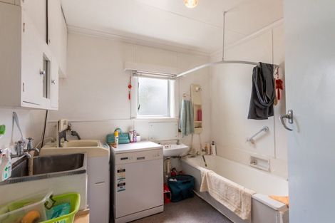 Photo of property in 10 Salisbury Street, Dannevirke, 4930