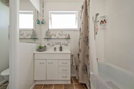 Photo of property in 13 Dundas Street, Whitianga, 3510