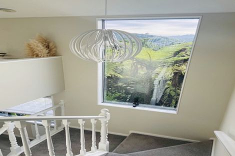 Photo of property in 68 Allington Road, Karori, Wellington, 6012