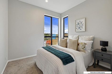 Photo of property in 15 Puhikawa Street, Massey, 0614