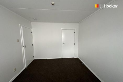Photo of property in 105 Macandrew Road, South Dunedin, Dunedin, 9012