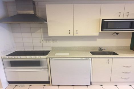 Photo of property in Terrace Heights Apartments, 4g/163 The Terrace, Wellington Central, Wellington, 6011