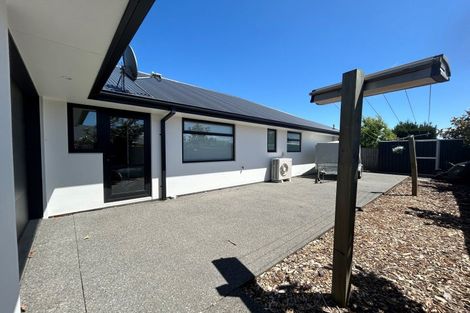 Photo of property in 1 Kingsdowne Drive, West Melton, 7618