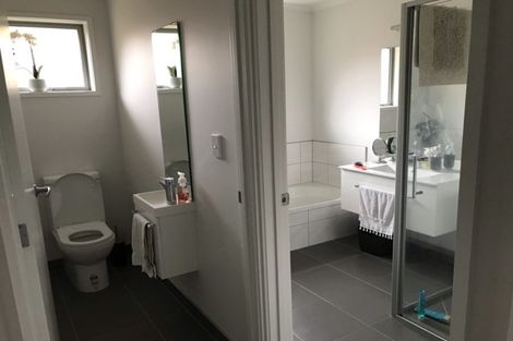 Photo of property in 79 Valley Road, Pukekohe, 2120