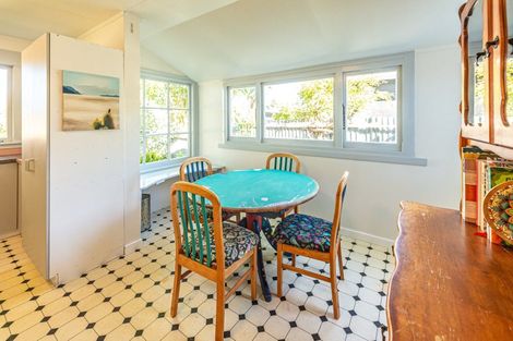 Photo of property in 27 Niblett Street, Whanganui, 4500