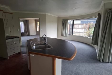 Photo of property in 24 Oaklands Drive, Cambridge, 3434