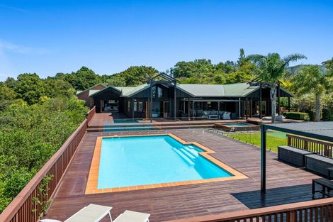Photo of property in 96 Pebble Brook Road, Waitoki, Silverdale, 0994