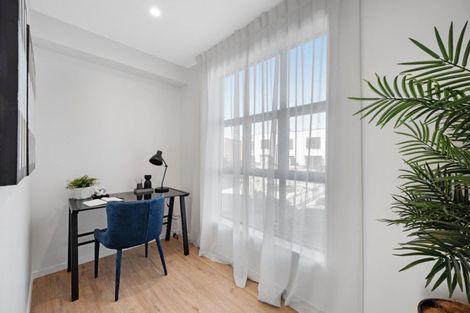 Photo of property in 15 Fencible Drive, Howick, Auckland, 2014