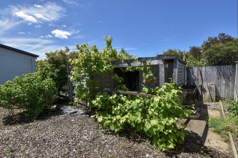 Photo of property in 5 Warrington Court, Carterton, 5713