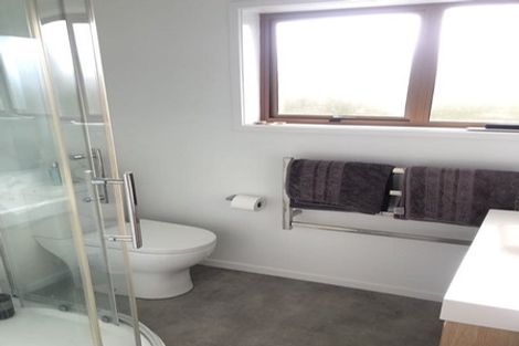 Photo of property in 6 Amorino Drive, Red Beach, 0932