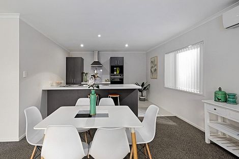 Photo of property in 13 Puarangi Lane, Stanmore Bay, Whangaparaoa, 0932