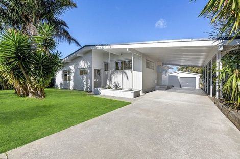 Photo of property in 5 Astor Place, Manurewa, Auckland, 2102