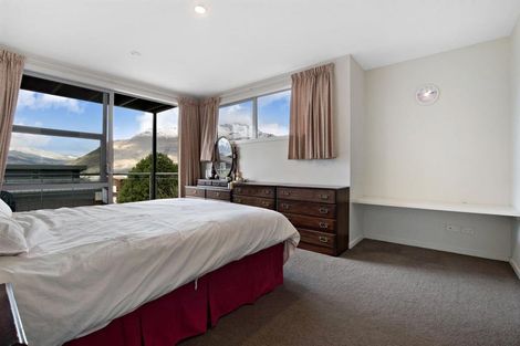 Photo of property in 18b Sainsbury Road, Fernhill, Queenstown, 9300