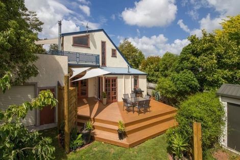 Photo of property in 68 Rangitane Street, Palmerston North, 4414