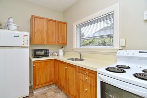 Photo of property in 2/20 Donald Place, St Albans, Christchurch, 8014