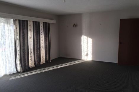 Photo of property in 2/64 Mathesons Road, Phillipstown, Christchurch, 8011