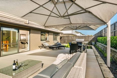 Photo of property in 9 Springcrest Drive, Karaka, Papakura, 2113