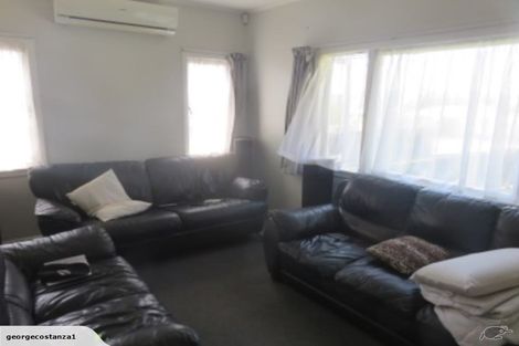 Photo of property in 1/23 Forest Hill Road, Henderson, Auckland, 0612