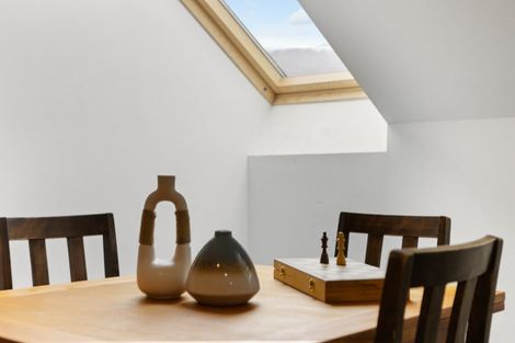 Photo of property in 5 Ethereal Crescent, Mount Pisa, Cromwell, 9383