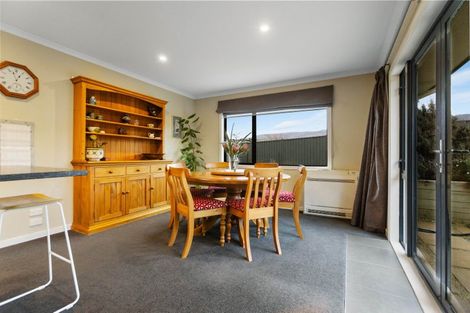 Photo of property in 5 Ethereal Crescent, Mount Pisa, Cromwell, 9383