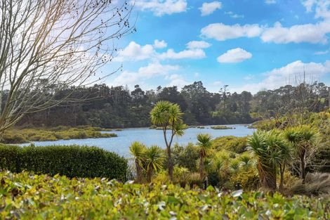 Photo of property in 10 Tauwaka Crescent, Riverhead, 0820